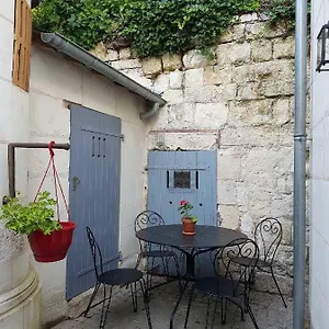  Hébergement de vacances La Tuffeaulière